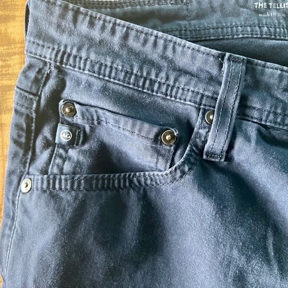 AG Tellis navy chinos. 32” waist tailored to 30” length. In good condition - Picture 4 of 6